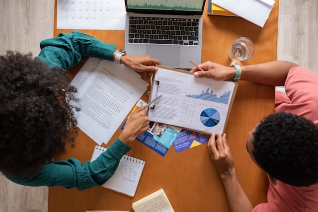 Raising Funding for Startups and Growing Businesses: A CFO’s Guide to Getting Investor Ready
